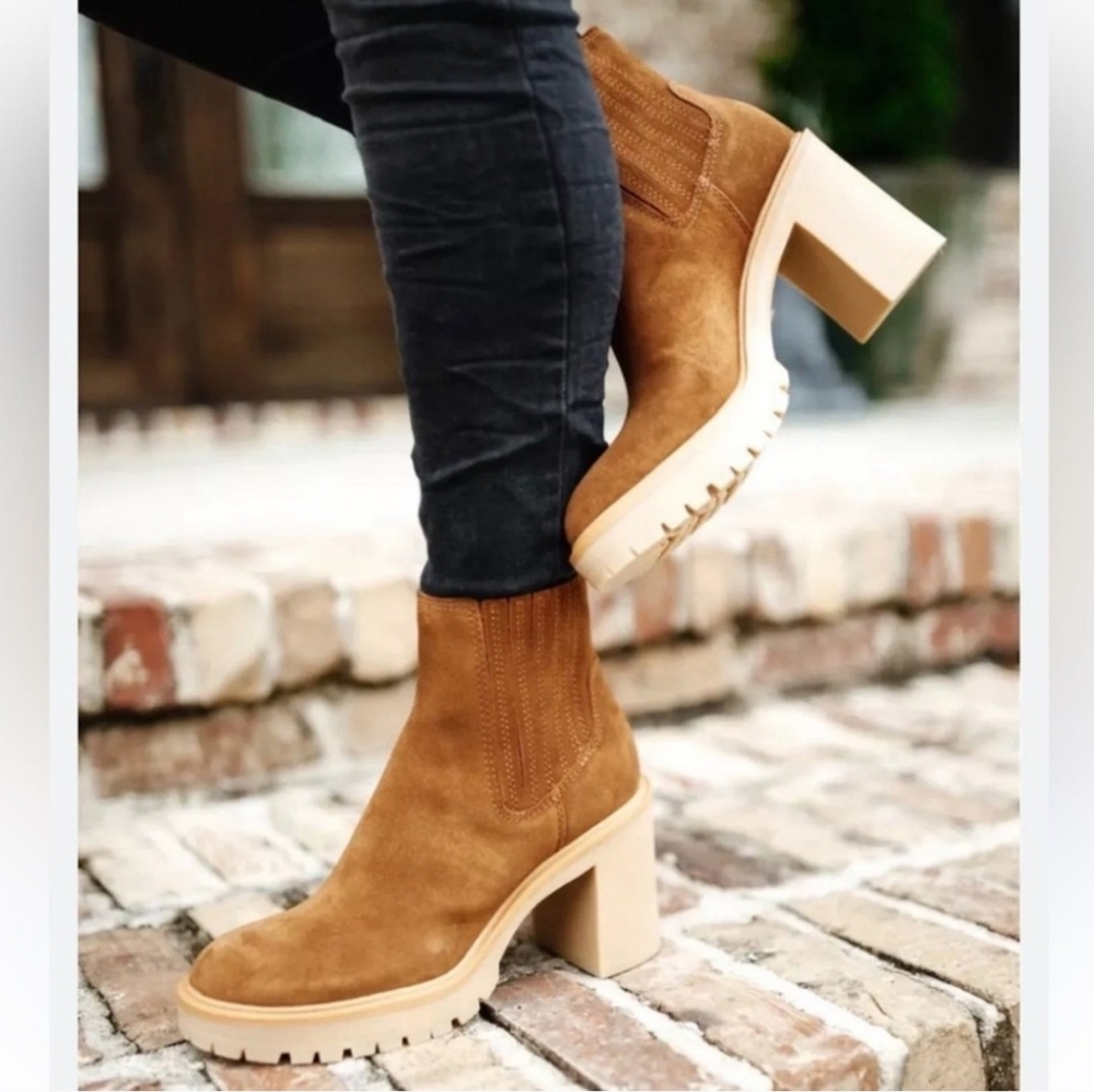 Dolce Vita Waterproof Boots NWT